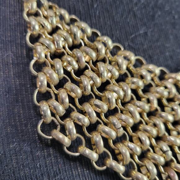 Chainmail Necklace Gold Tone Chain Link Mesh Bib Maille Draped Honeycomb Loops - Picture 6 of 12